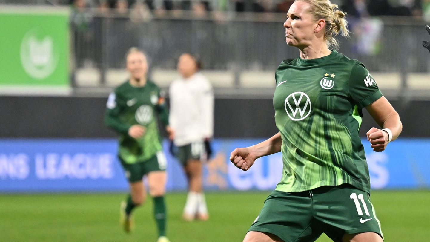 Alexandra Popp vom VfL Wolfsburg traf gegen den HSV doppelt. (Archivfoto). Foto: Swen Pförtner/dpa