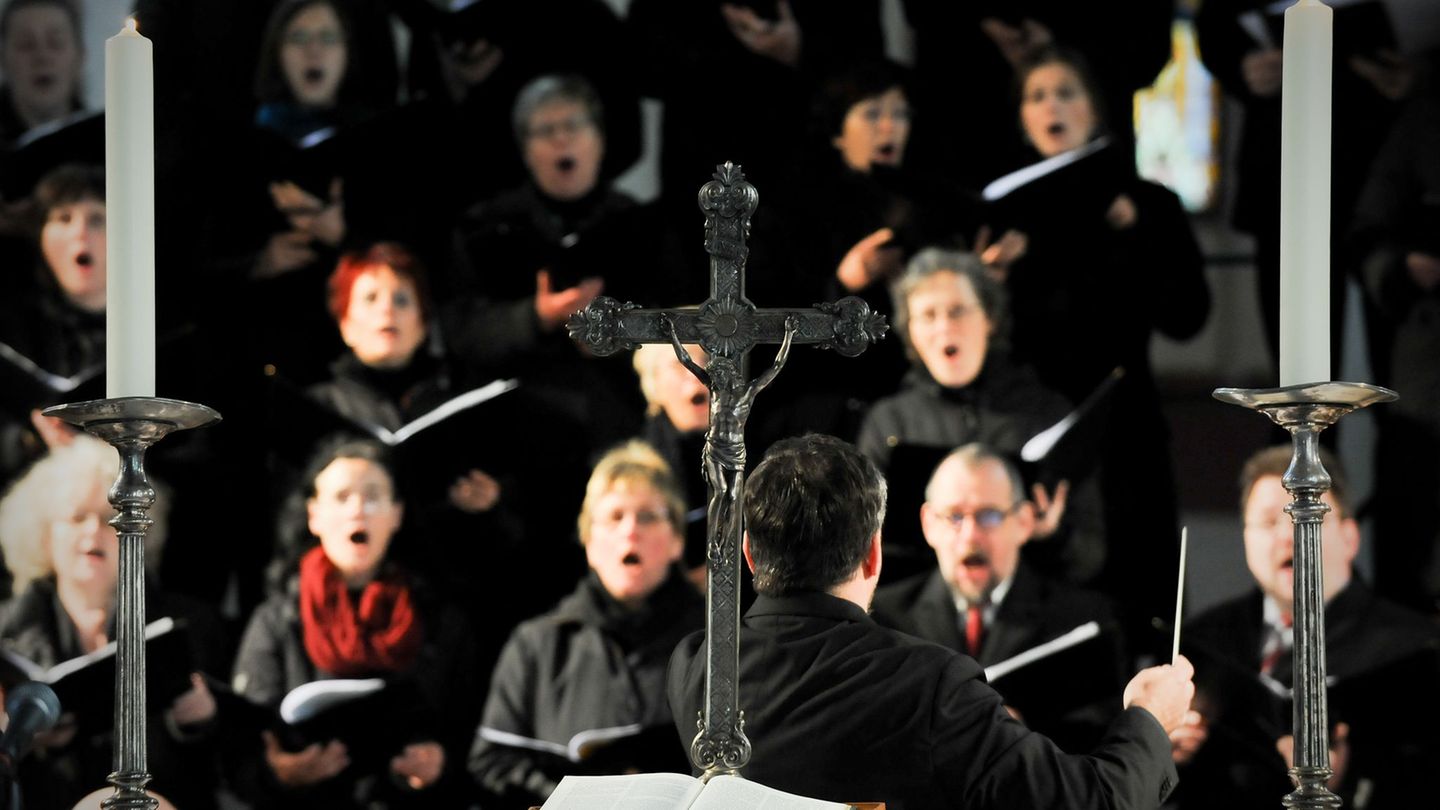 In vielen Kirchen verändert sich das Bild der klassischen Chormusik. Anstiege verzeichnen Kinder- und Gospelchöre und kurzzeitig