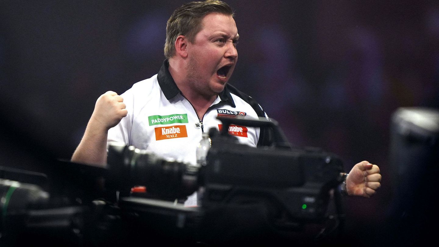 Martin Schindler steht in der dritten Runde der WM. Foto: Bradley Collyer/PA/AP/dpa