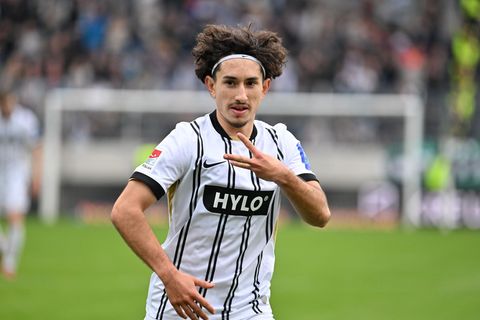 Jason Ceka wechselt auf Leihbasis von der SV Elversberg zu Dynamo Dresden. (Archivbild) Foto: Harald Tittel/dpa