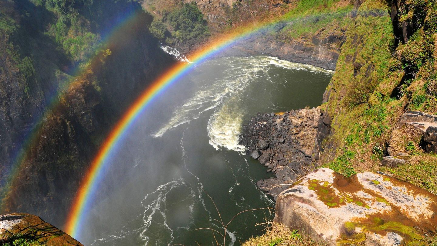 Drei Wochen sollten es schon sein, um den Zauber des südlichen Afrikas zu erspüren: Simbabwe, den Kruger-Nationalpark, die Victoriafälle