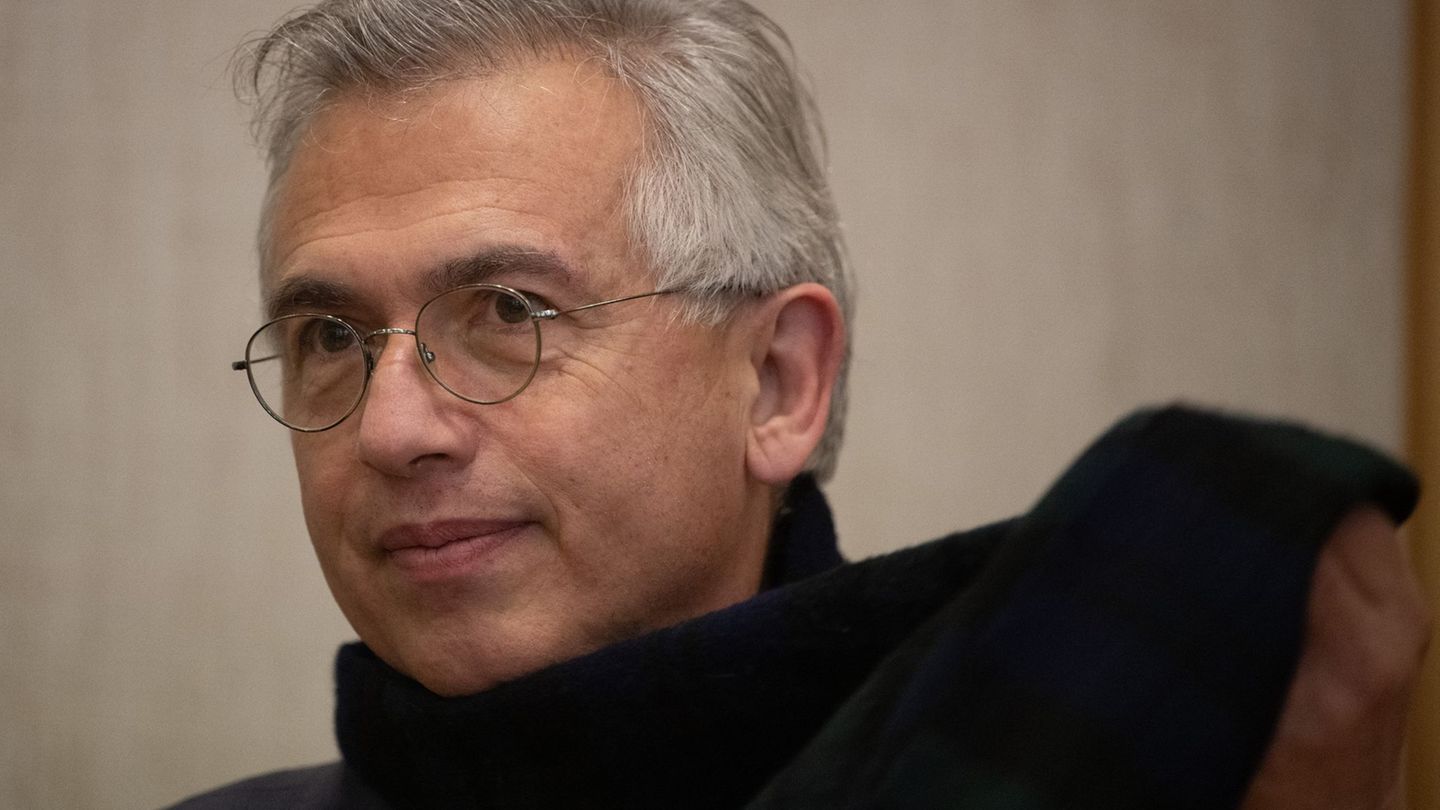 Der Frankfurter Ex-OB will zurück auf die politische Bühne (Archivbild) Foto: Sebastian Gollnow/dpa-Pool/dpa