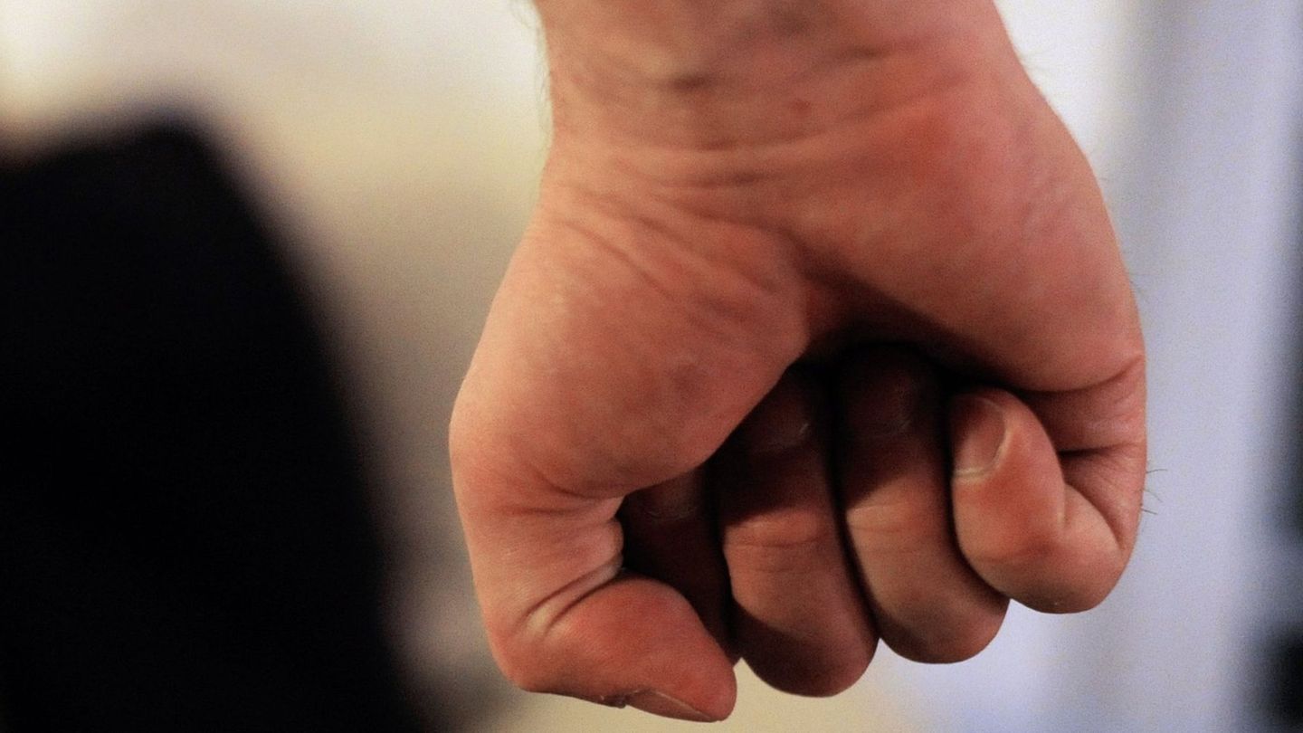 Eine neue Studie soll ermitteln, welche Gewalterfahrungen junge Berliner machen. (Symbolbild) Foto: Maurizio Gambarini/dpa