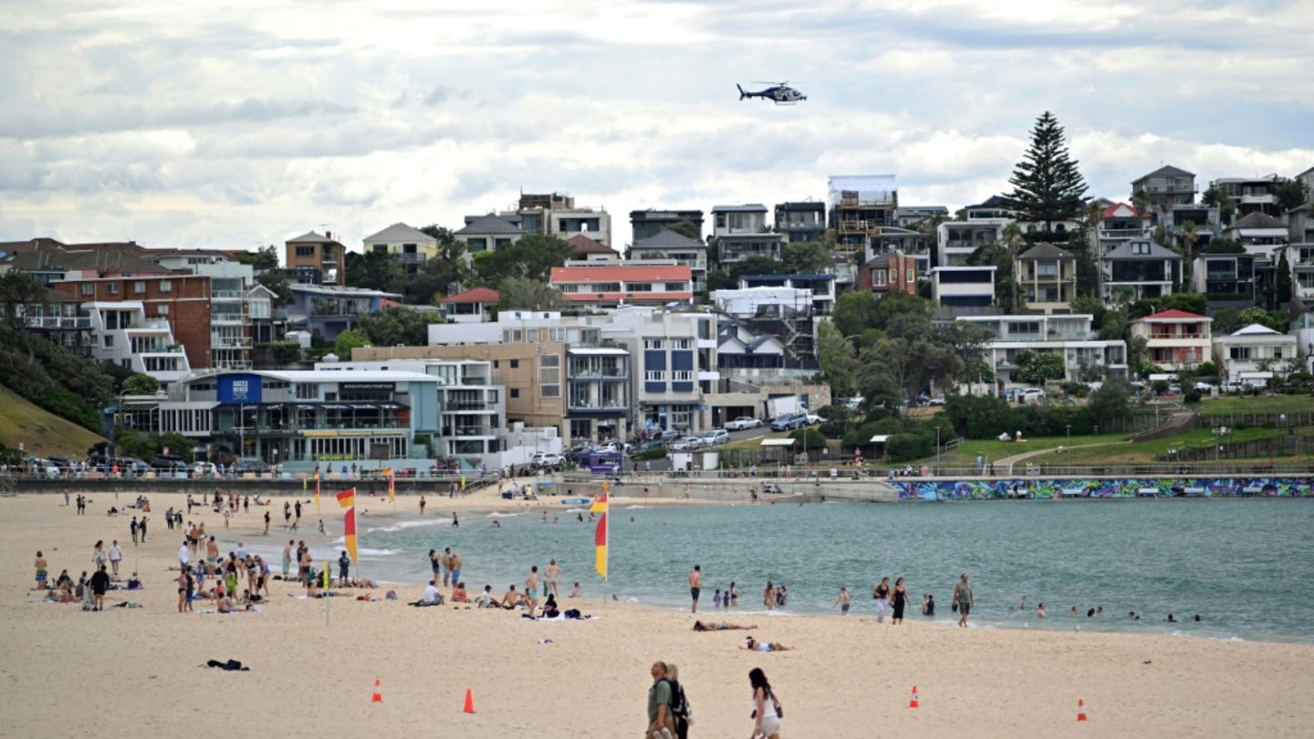 Am Bondi Beach in Sydney kehrt langsam wieder Normalität ein