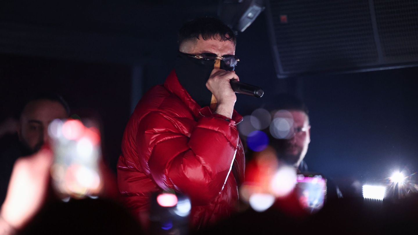 Bei Cem Özdemirs Geburtstagsparty war Rapper Haftbefehl zu Besuch. (Archivbild) Foto: Hannes P. Albert/dpa