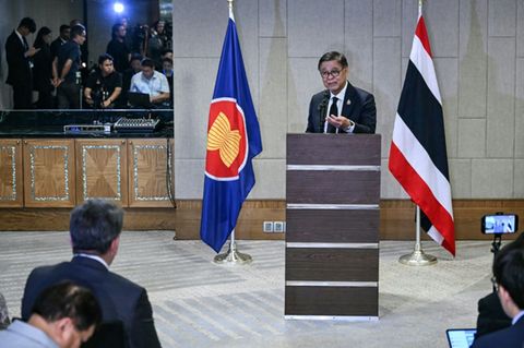 Thailands Außenminister Sihasak in Kuala Lumpur