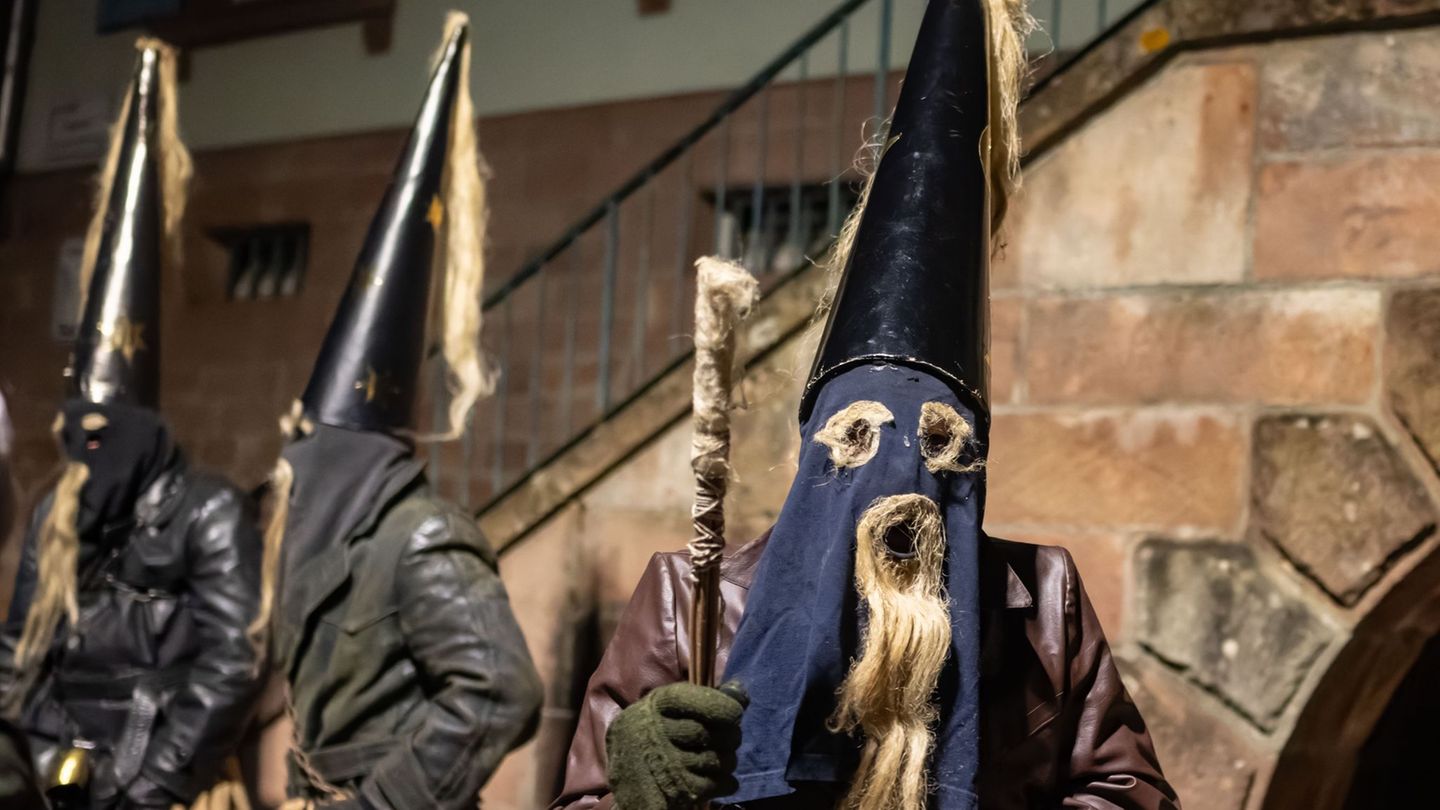 "Belzemärtel" sehen furchteinflößend aus. Foto: Uli Deck/dpa