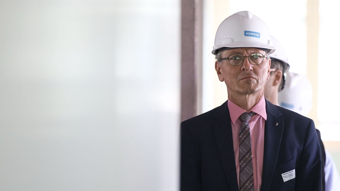 Der SPD-Politiker Christian Gaebler (SPD) ist seit 2023 Bausenator in Berlin. (Archivbild) Foto: Hannes P. Albert/dpa
