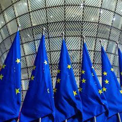 Mit Geld aus einem EU-Förderprogramm wurden in MV einige Vorhaben unterstützt. (Symbolbild) Foto: Michael Kappeler/dpa