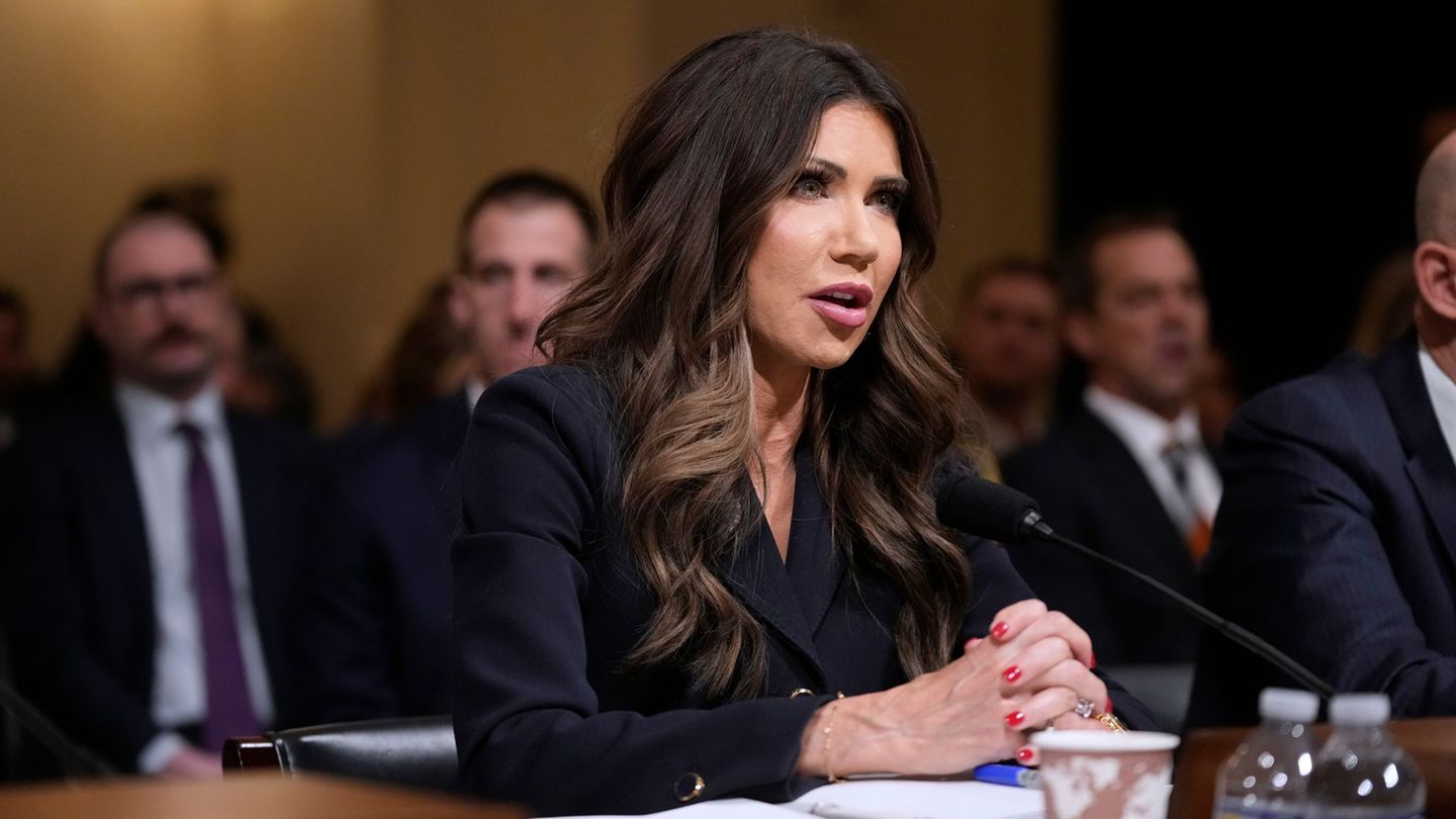 Worum geht es der US-Regierung bei Angriffen auf angebliche Drogenboote und der Beschlagnahmung von Öltankern in der Karibik wir