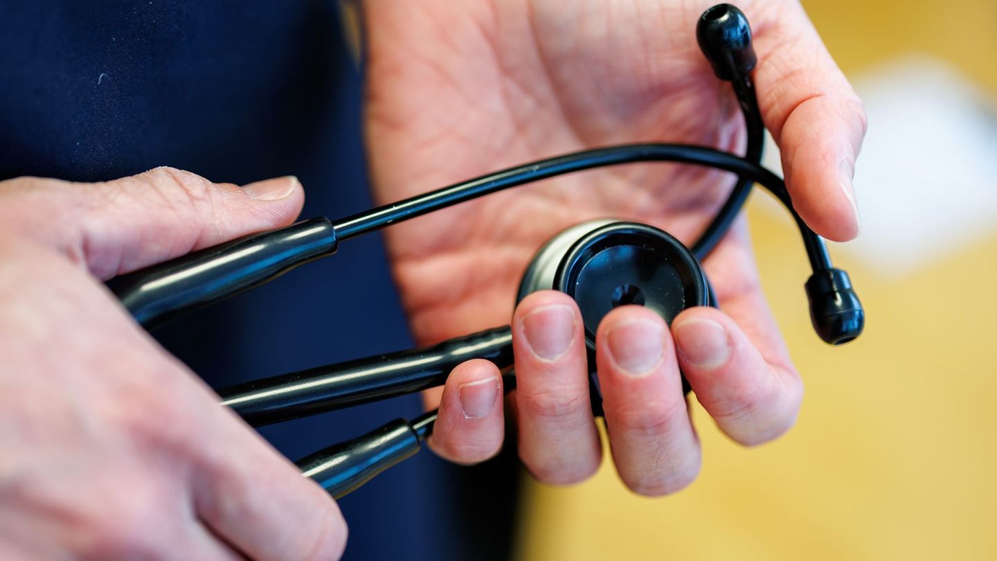 Die Bereitschaftspraxen haben auch über die Feiertage geöffnet. (Symbolbild) Foto: Daniel Karmann/dpa