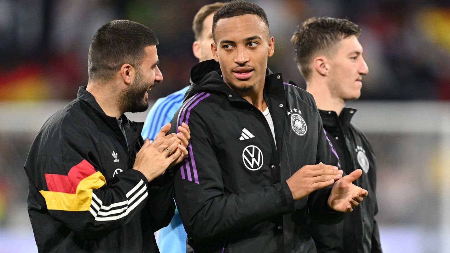 Haben guten Chancen auf die WM-Teilnahme 2026: Die VfB-Profis Undav (l), Leweling (M) und Stiller. Foto: Sven Hoppe/dpa