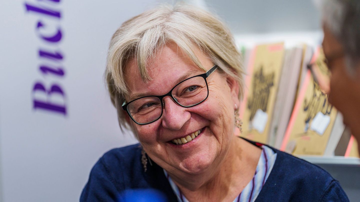 Kirchenpräsidentin Wüst predigt am 1. Weihnachtstag um 10.00 Uhr in der Gedächtniskirche in Speyer. (Archivbild) Foto: Andreas A