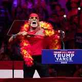 Hulk Hogan im Oktober 2024 bei einer Trump-Wahlkampfveranstaltung
