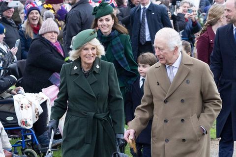 Der Weihnachtsspaziergang zur Kirche ist eine der royalen Traditionen an Weihnachten.