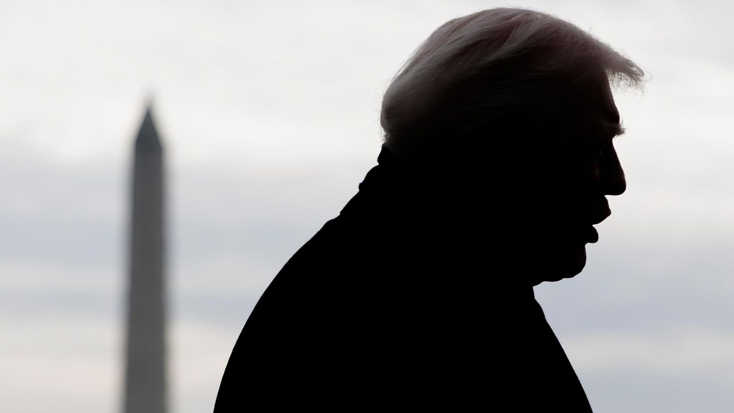 In den neu veröffentlichten Epstein-Akten wird Donald Trump mehrfach namentlich erwähnt