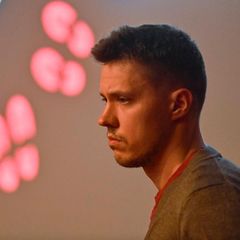 Roman Anin, Journalist in Russland