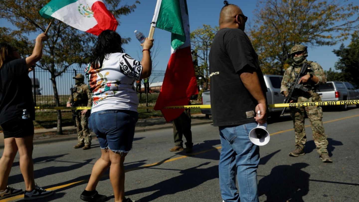 Demonstration gegen Trump-Regierung in Chicago