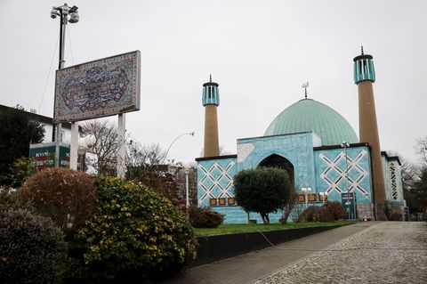 Die CDU in der Bürgerschaft unterstützt Forderungen, in dem vom Bund beschlagnahmten Gotteshaus eine Gedenkstätte für die Opfer