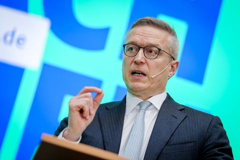 Digitalminister Karsten Wildberger (CDU) erwartet große gesellschaftliche Veränderungen durch die zunehmende Rolle von KI. (Arch