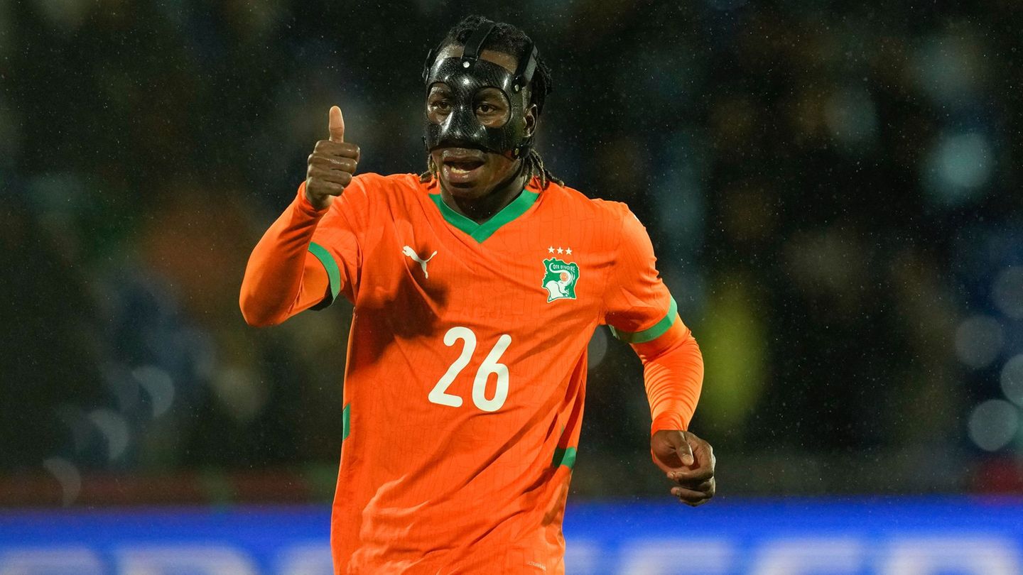 Bundesligaprofi Yan Diomande gewinnt mit der Elfenbeinküste beim Afrika-Cup. Foto: Themba Hadebe/AP/dpa