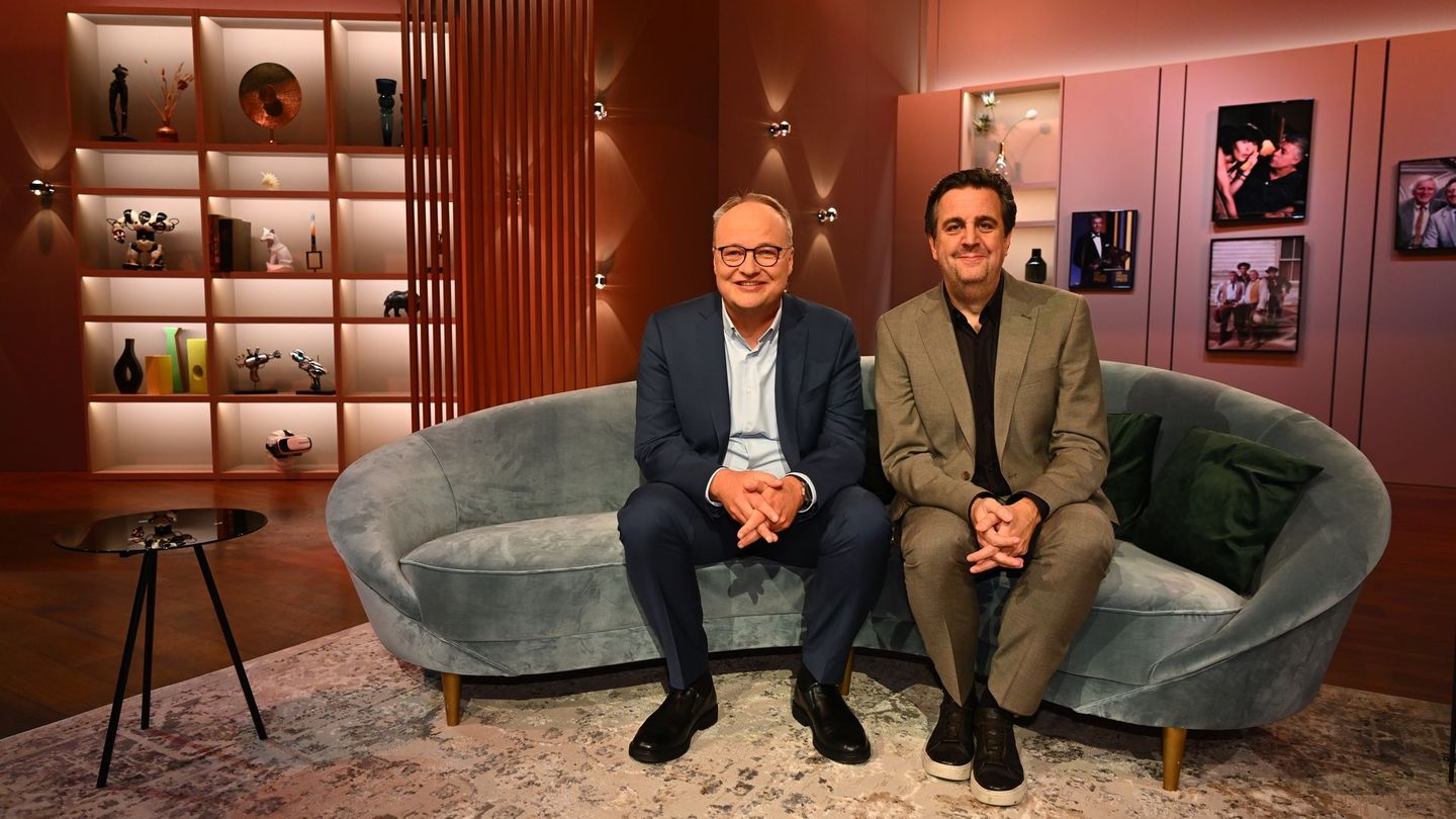-Welke-Pastewka-Wiedersehen-macht-Freude-Die-gute-alte-Fernsehzeit-Oliver-Welke-und-Bastian-Pastewka-erinnern-sich