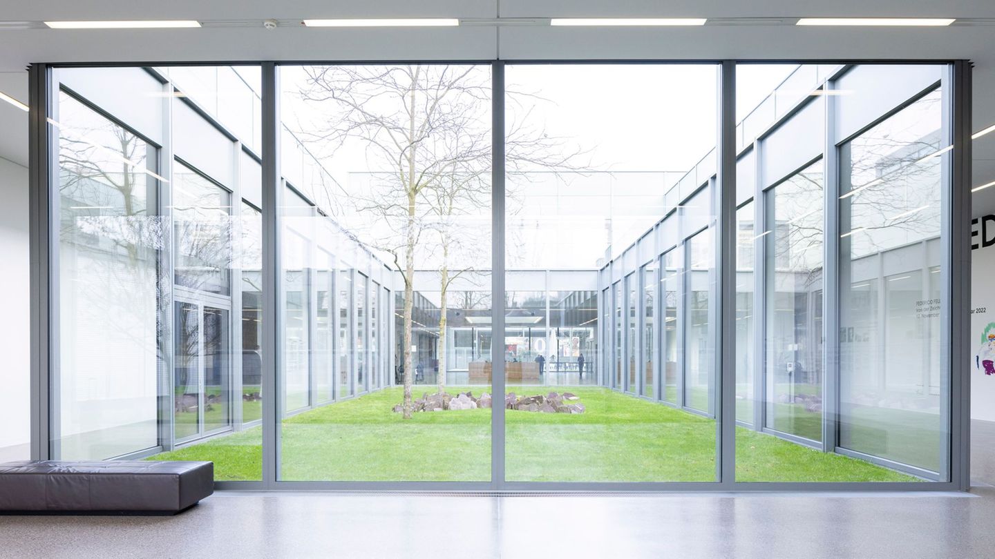 Das Museum Folkwang in Essen widmet eine Ausstellung dem französischen Maler Gustave Courbet. (Archivbild) Foto: Marcel Kusch/dp