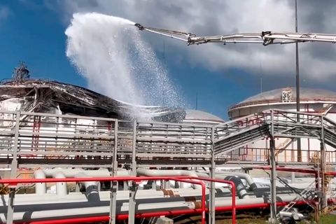 In der Region Krasnodar hat ein ukrainischer Drohnenangriff erneut ein Lager mit Erdölprodukten getroffen. (Archivbild) Foto: Un