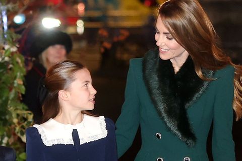 Prinzessin Kate und Prinzessin Charlotte haben für eine Weihnachtsüberraschung gesorgt.