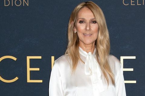 Céline Dion überrascht an Weihnachten als der Grinch.