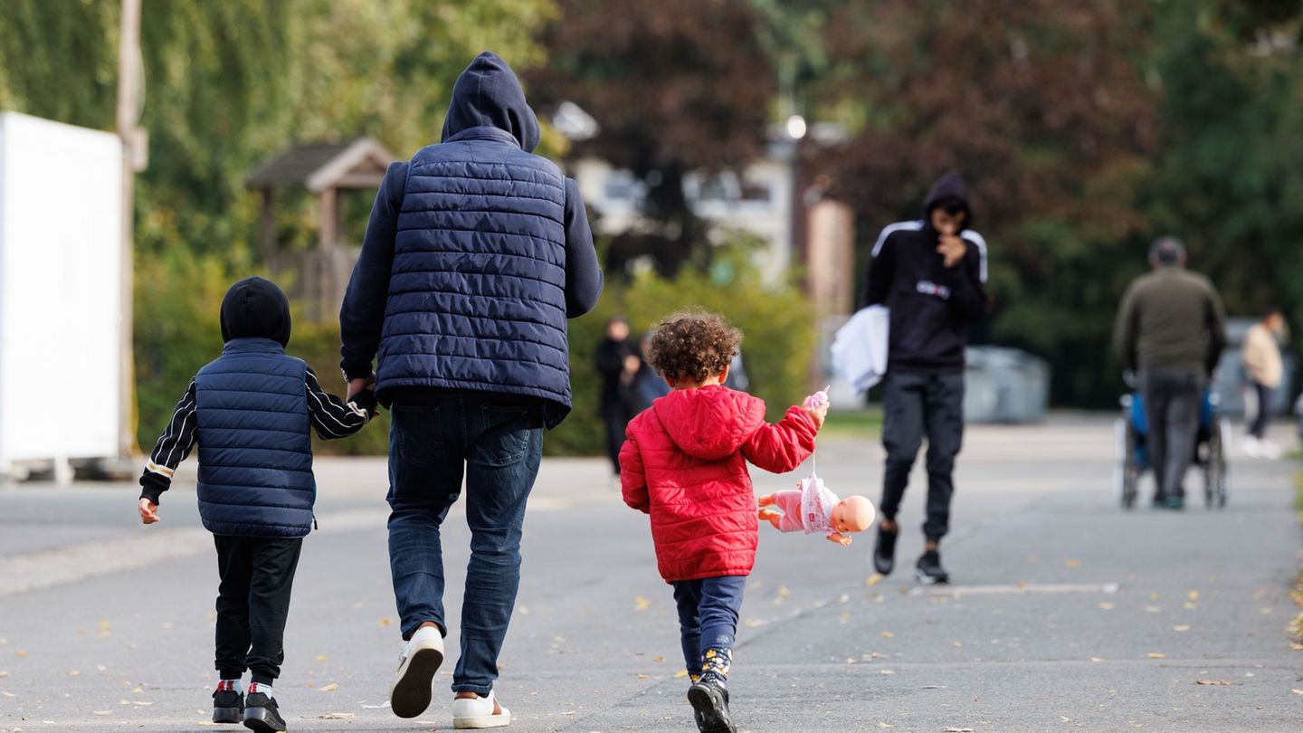 Die Zahl der Flüchtlinge in der Landesaufnahmebehörde, hier in Bramsche, ist zuletzt zurückgegangen. (Archivbild) Foto: Friso Ge