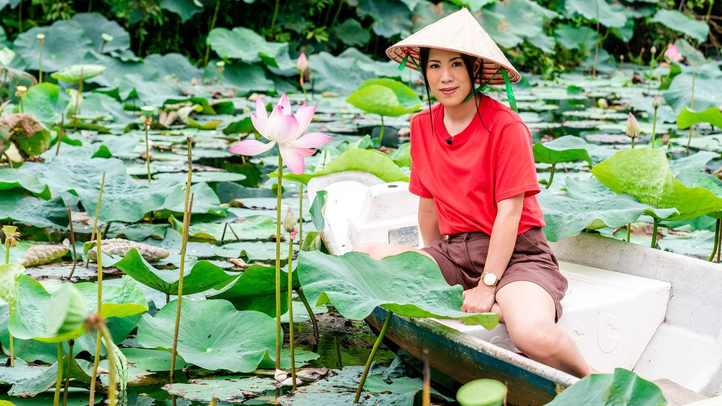 Mai Thi Nguyen-Kim besucht auf ihrer Reise durch Vietnam auch das Mekong-Delta.
