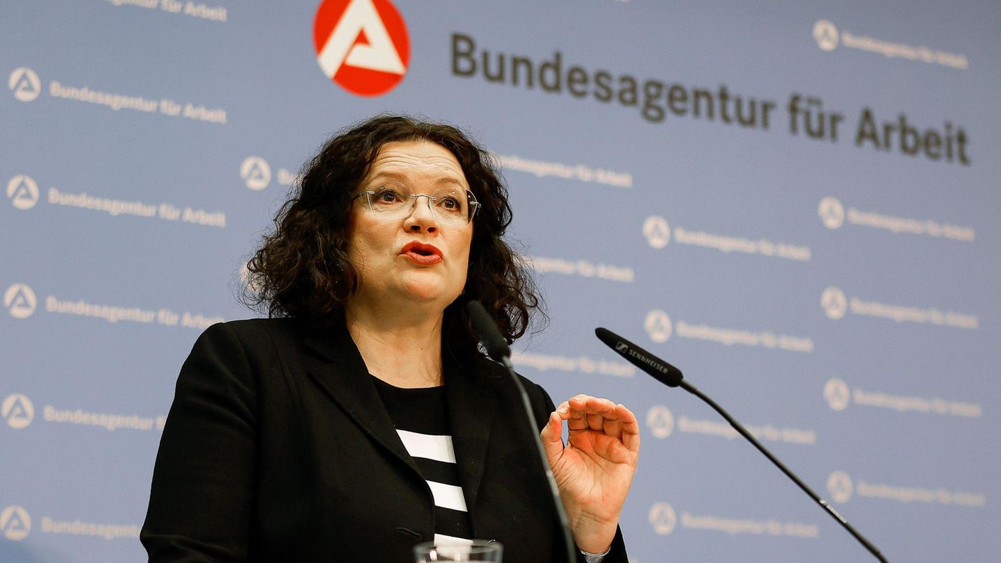 Arbeitsmarktkrise-Nahles-Jobchancen-f-r-Arbeitslose-so-schlecht-wie-nie