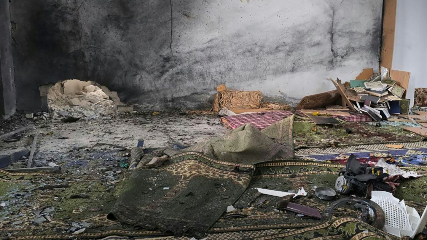 Acht Tote bei Anschlag auf Moschee in Alawitenviertel in syrischer Stadt Homs
