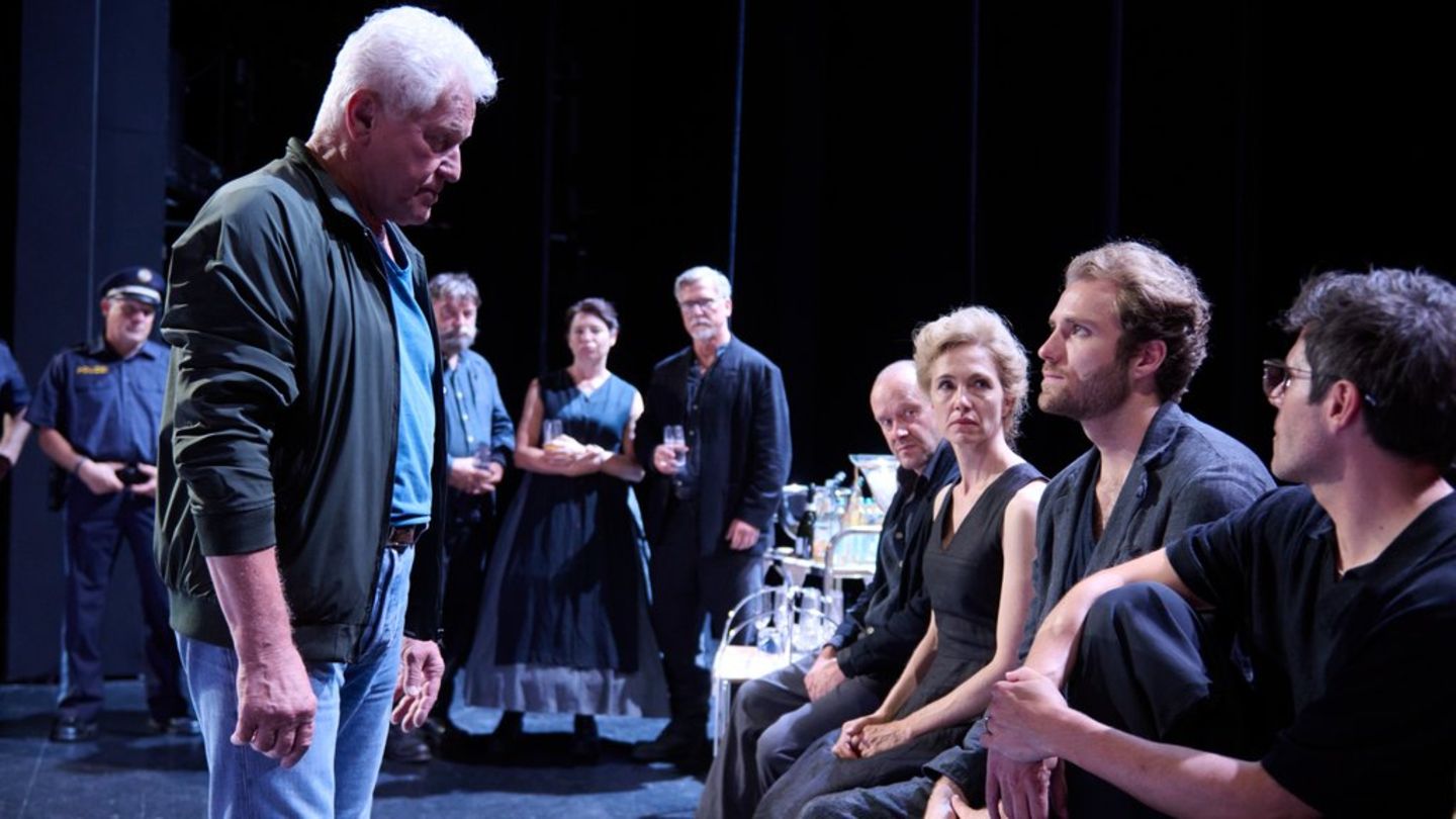 "Tatort: Das Verlangen": Sonntagskrimis aus dem Theater