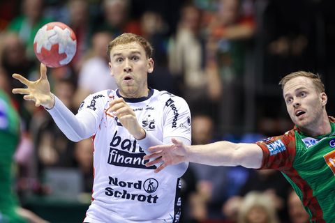 Simon Pytlick und die SG Flensburg-Handewitt hatten den Bergischen HC zu Gast. (Archivbild) Foto: Ronny Hartmann/dpa-Zentralbild