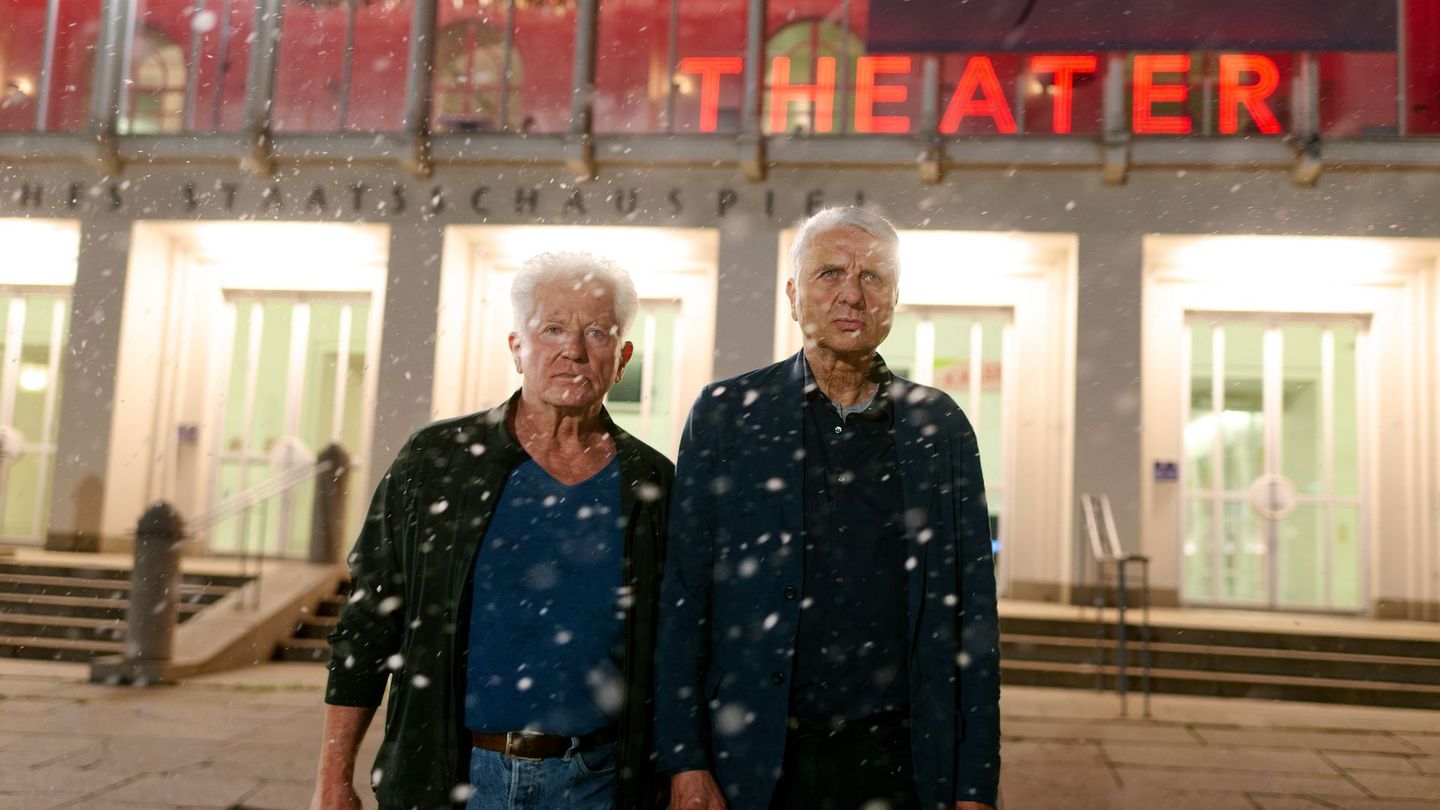 "Tatort: Das Verlangen": München-Krimi im Theater: Deshalb drehten die "Tatort"-Stars immer spät nachts