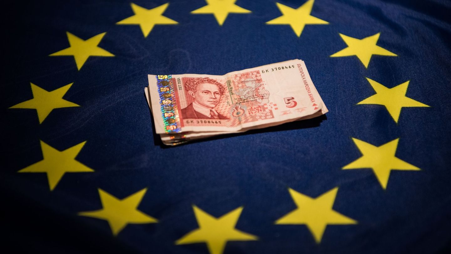 Bulgarien bald im Kreis der Euro-Länder. (Symbolbild) Foto: Andreas Arnold/dpa