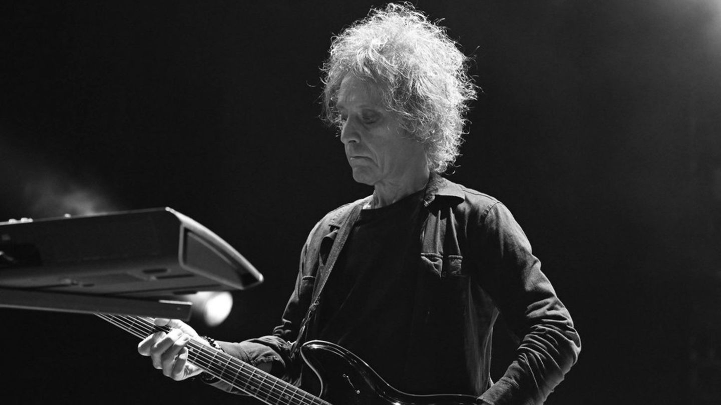 The Cure: Band trauert um ihren Gitarrist Perry Bamonte