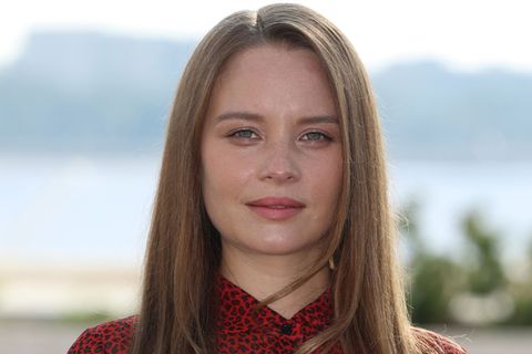 "Ich bin aus Prenzlauer Berg, deswegen ist der Ku'damm eine Weltreise für mich": Sonja Gerhardt (2025 in Cannes) gehört auch in "Ku'Damm 77" zu den Stars.