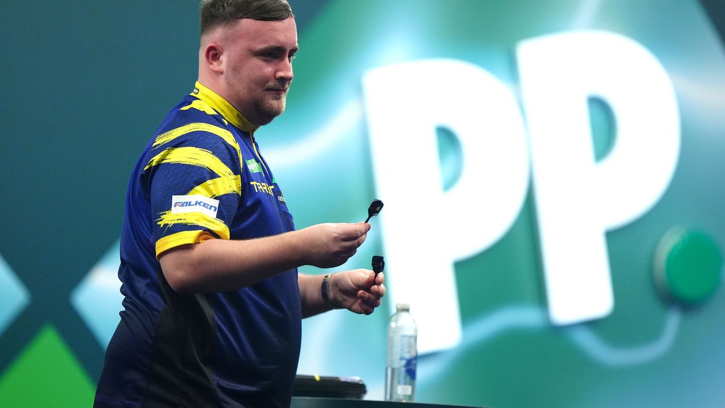 WM in London: Darts-Weltmeister Littler spricht über Augen-OP als Kind