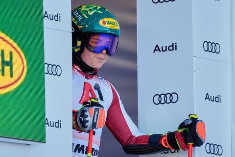 Dritter Saisonsieg: Lokalmatadorin Julia Scheib jubelte auch in Semmering. Foto: Giovanni Auletta/AP/dpa