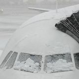 Eingeschneite Flieger