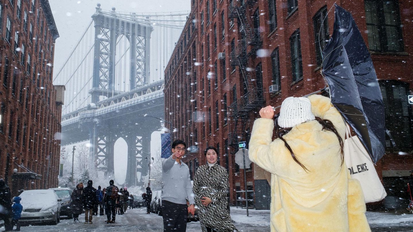 Touristen halten durch