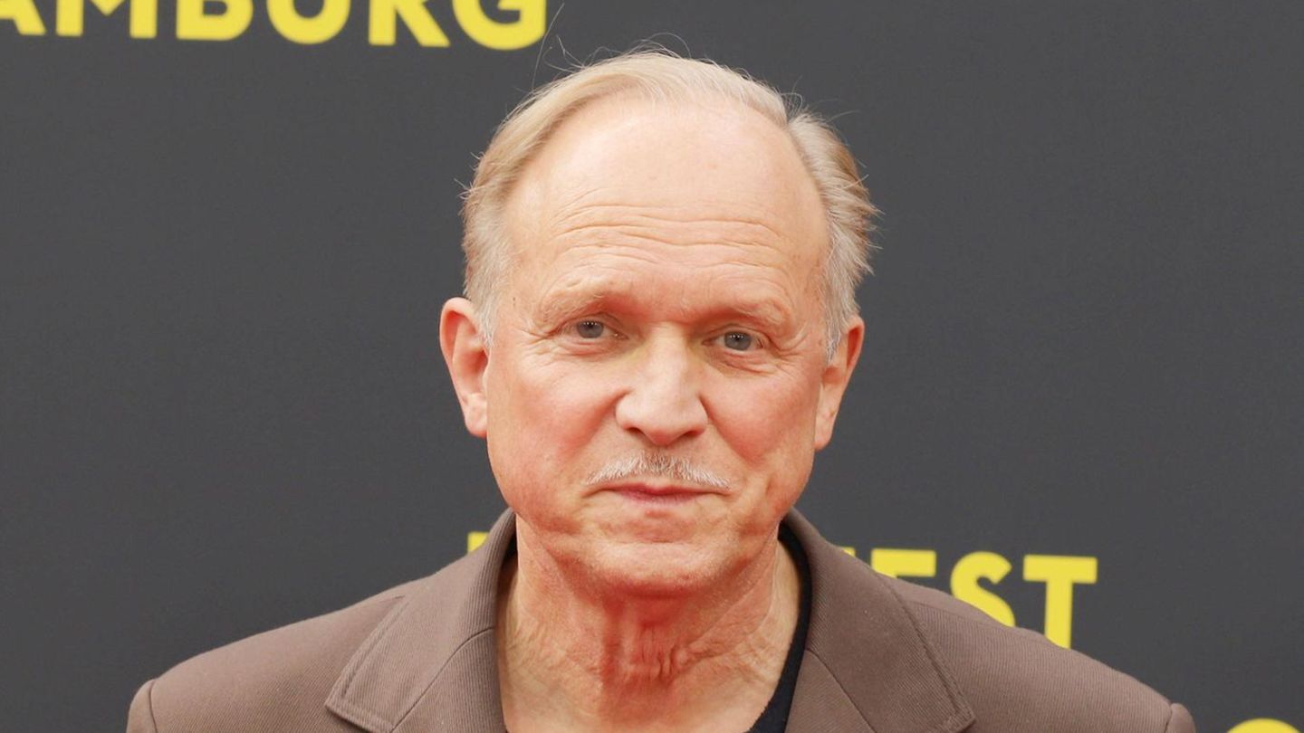 TV-Krimi: Neuer "Tatort" mit Ulrich Tukur: Zoff wegen Rammstein-Keyboarder