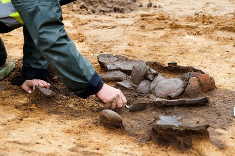 Jeder der Fundorte erzählt ein weiteres Stück unserer Geschichte (Archivbild).. Foto: Frank Molter/dpa