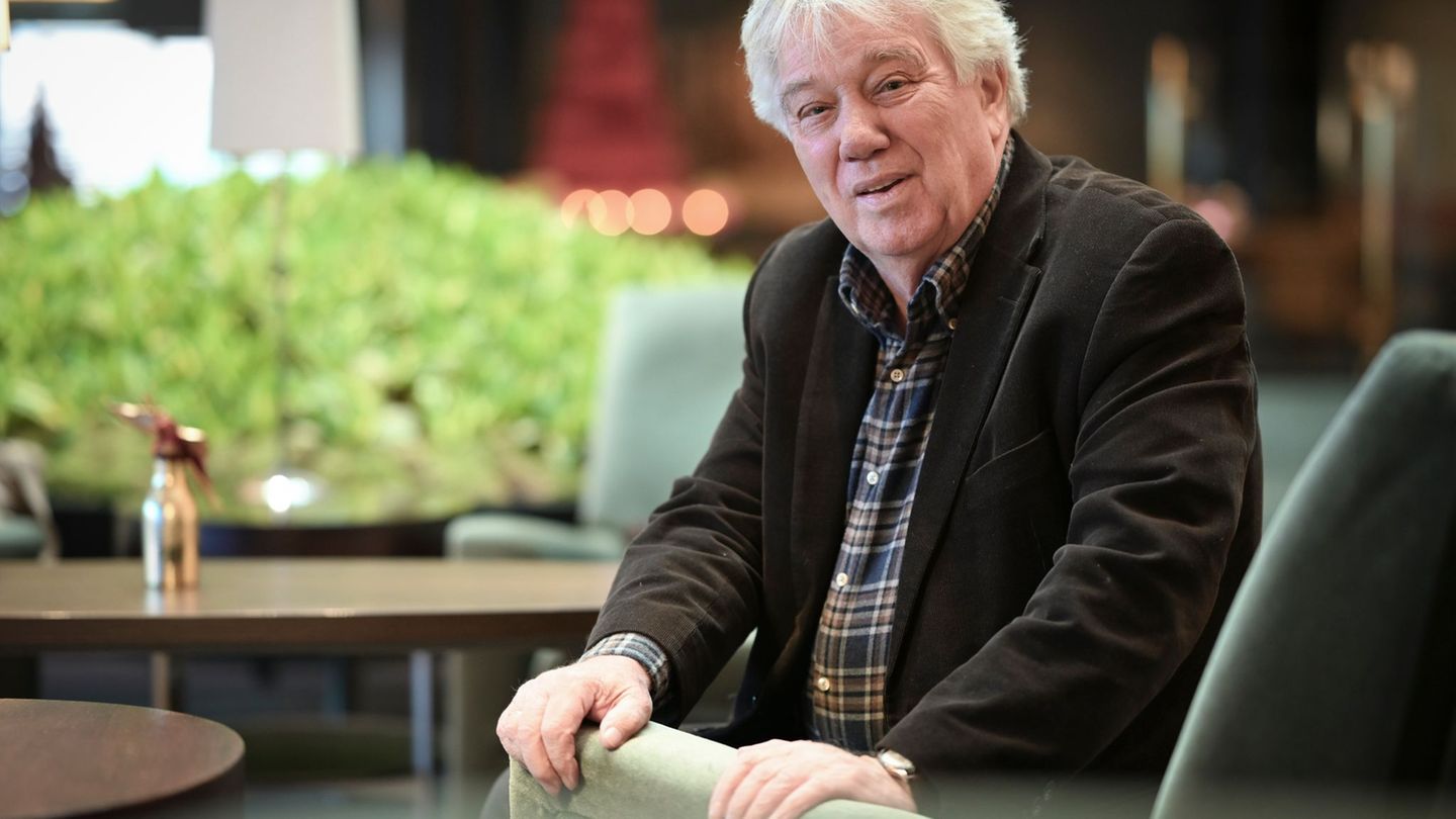 Musiker Rolf Zuckowski will seine Zuversicht nicht verlieren (Archivbild). Foto: Jens Kalaene/dpa