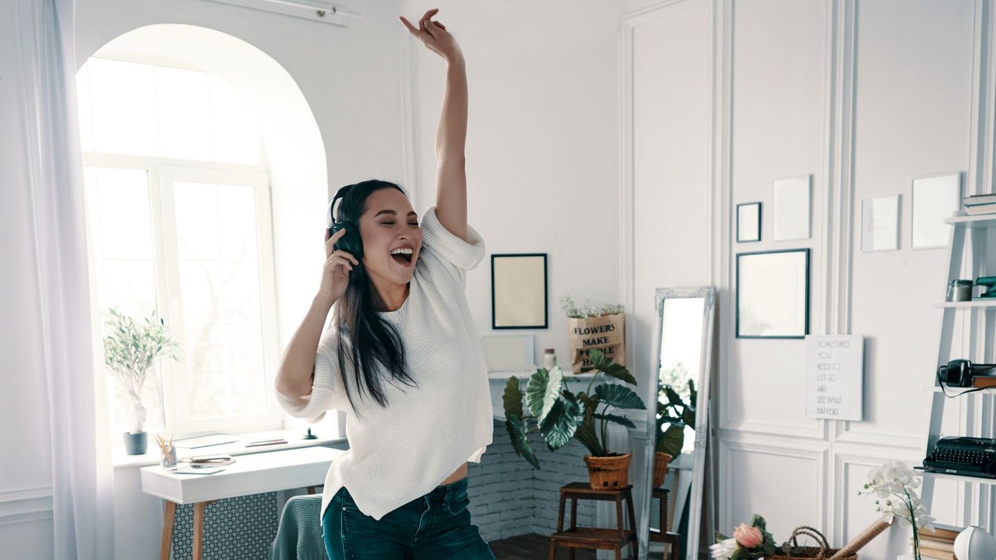 Freudentanz aufführen