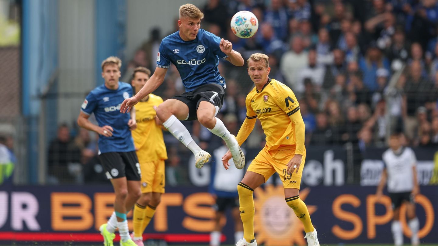 Wechselt von Bielefeld nach Osnabrück: Stürmer Julian Kania. Foto: Friso Gentsch/dpa