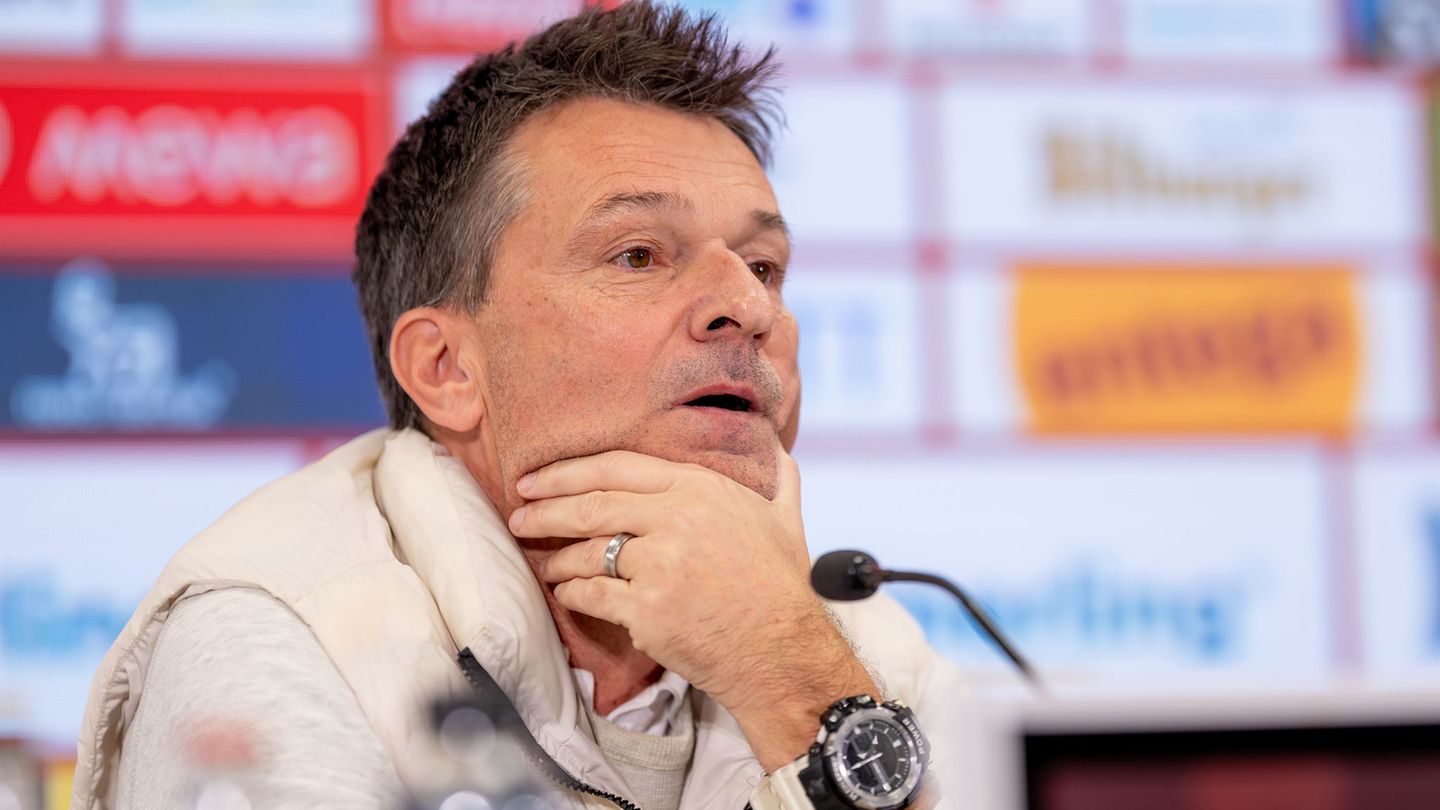 Manager Christian Heidel droht mit Mainz der Sturz in die zweite Liga. (Archivbild). Foto: Torsten Silz/dpa